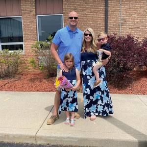 Meet your Posher, Olivia